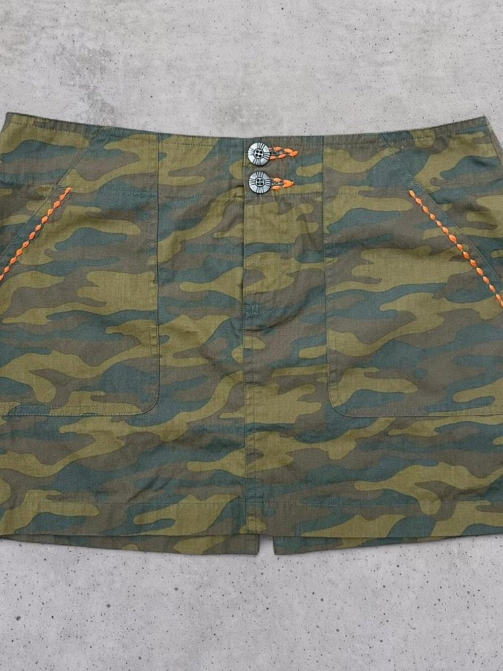Victoria's Secret Women's Green Camo Skirt Size Extra Small